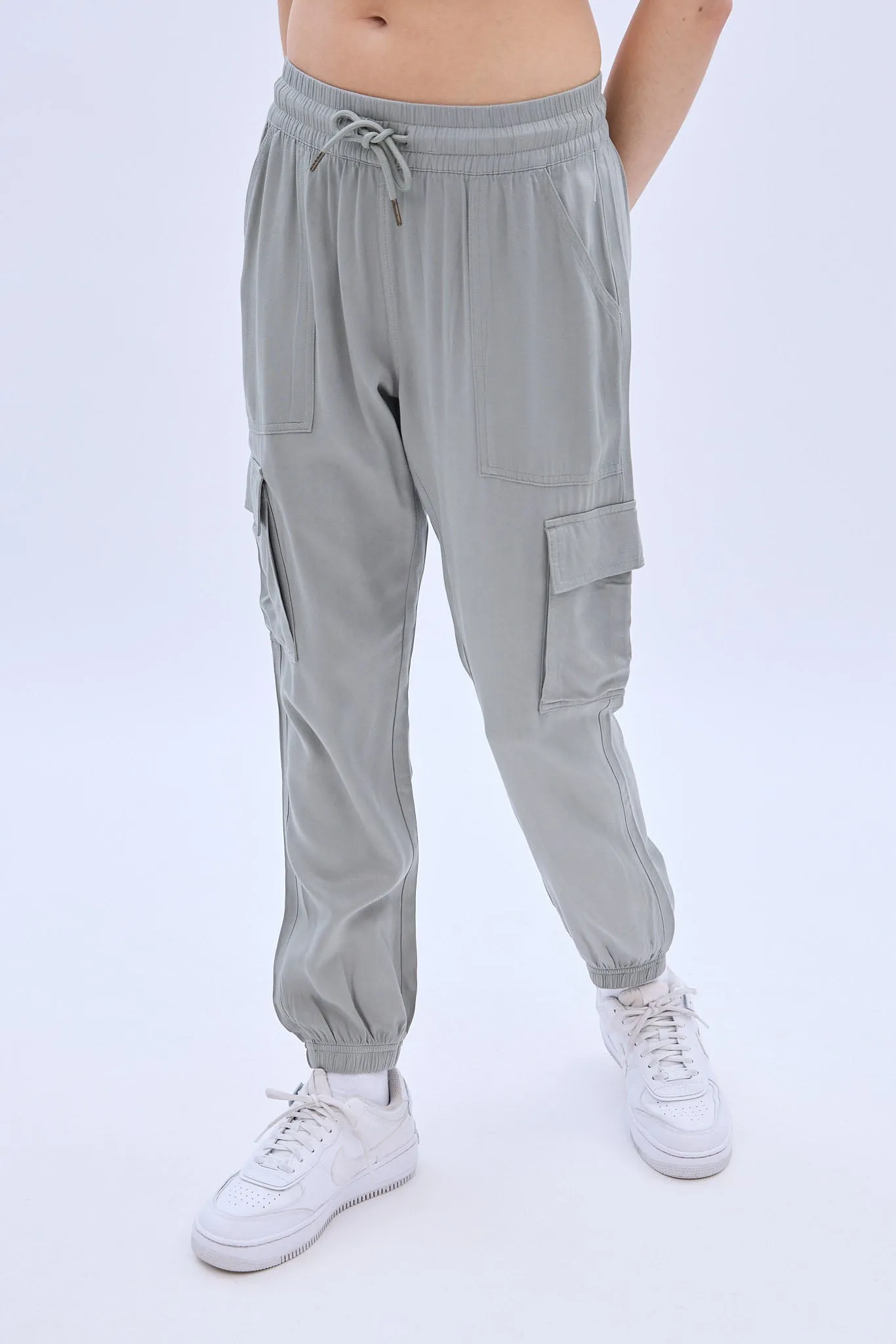 Low Rise Relaxed Cargo Jogger