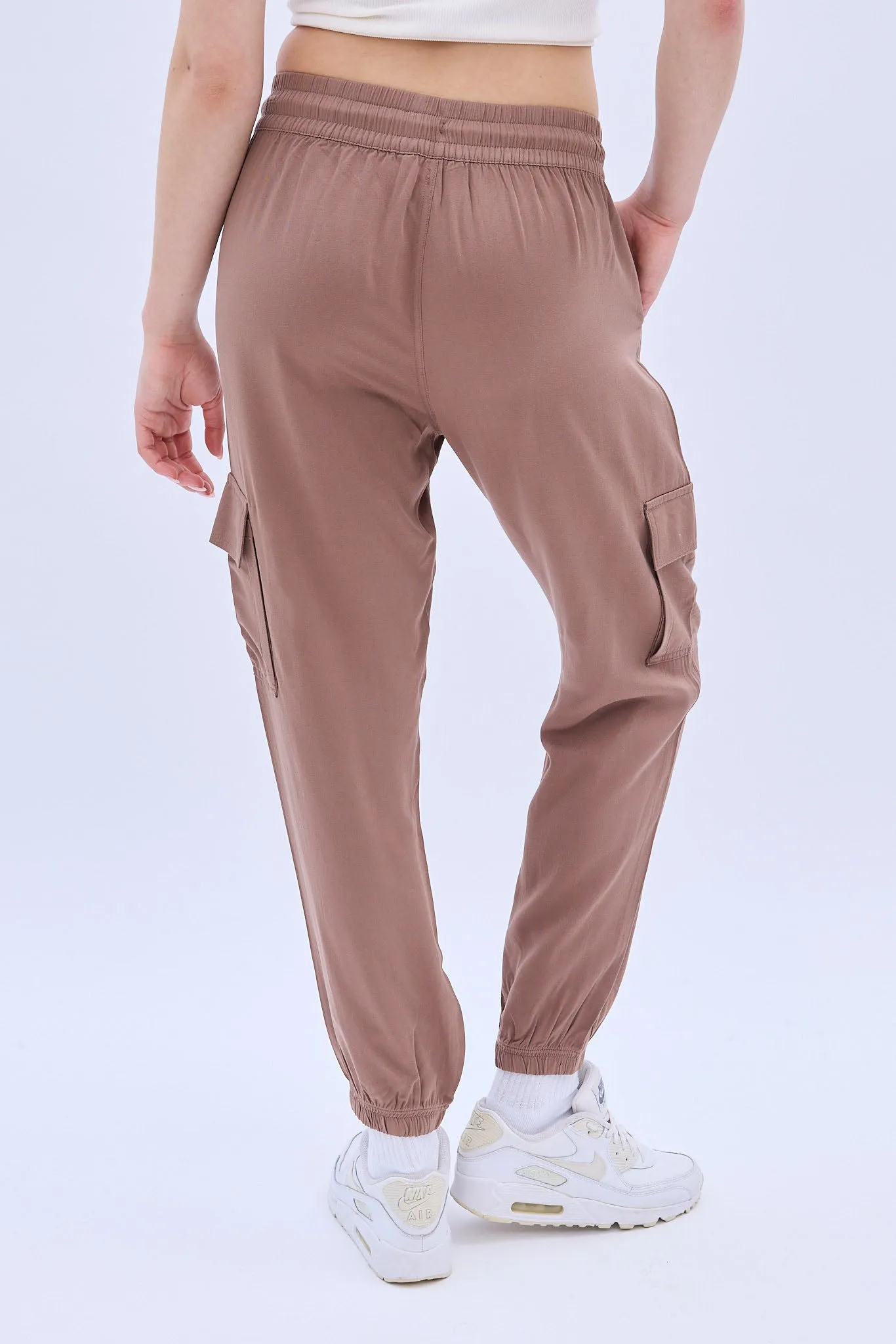 Low Rise Relaxed Cargo Jogger