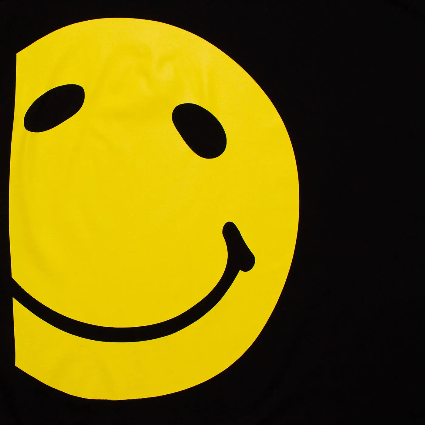 Mega Side Smiley Back - Oversized Tshirt - Black