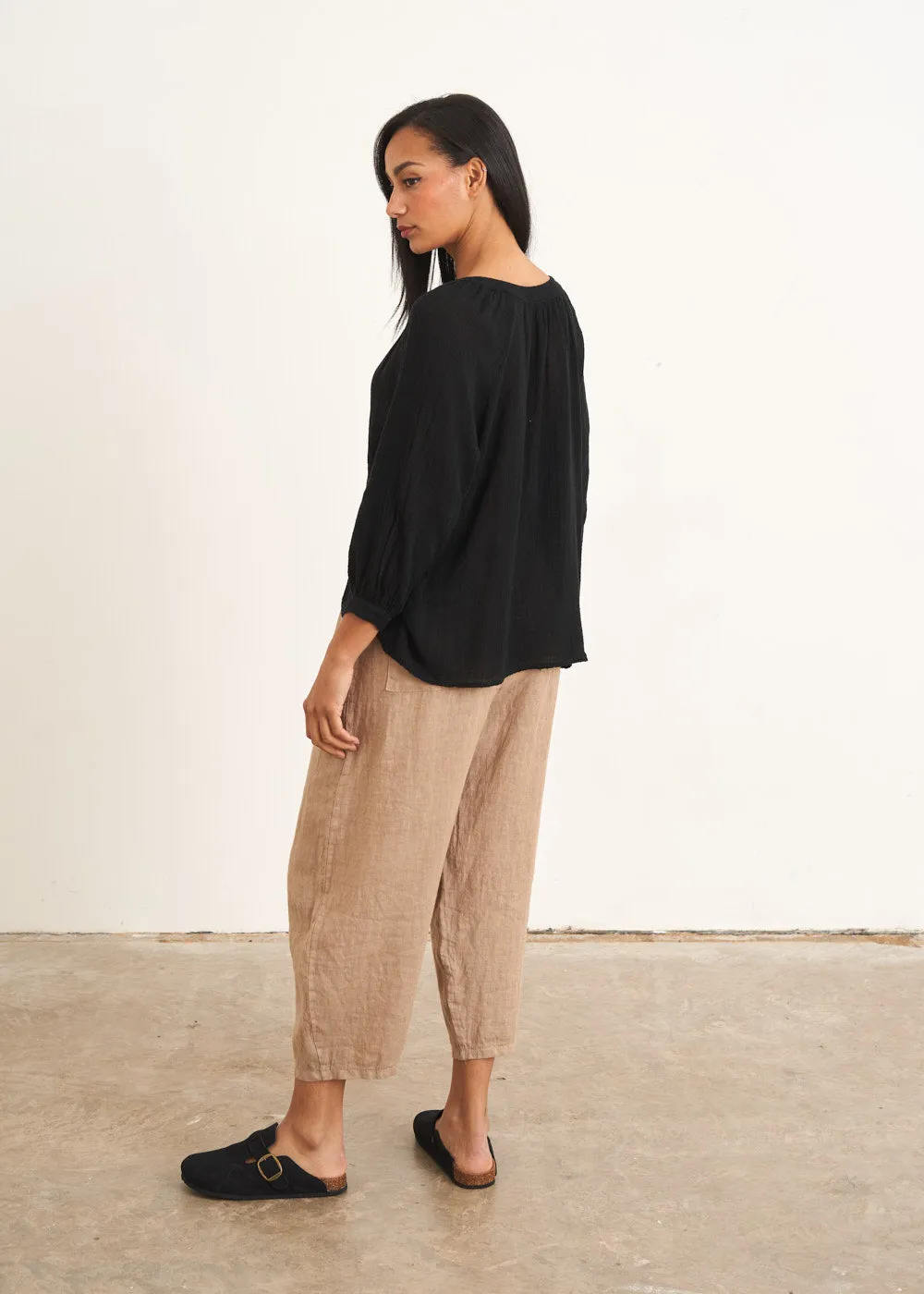 SAFIA COTTON TOP - BLACK