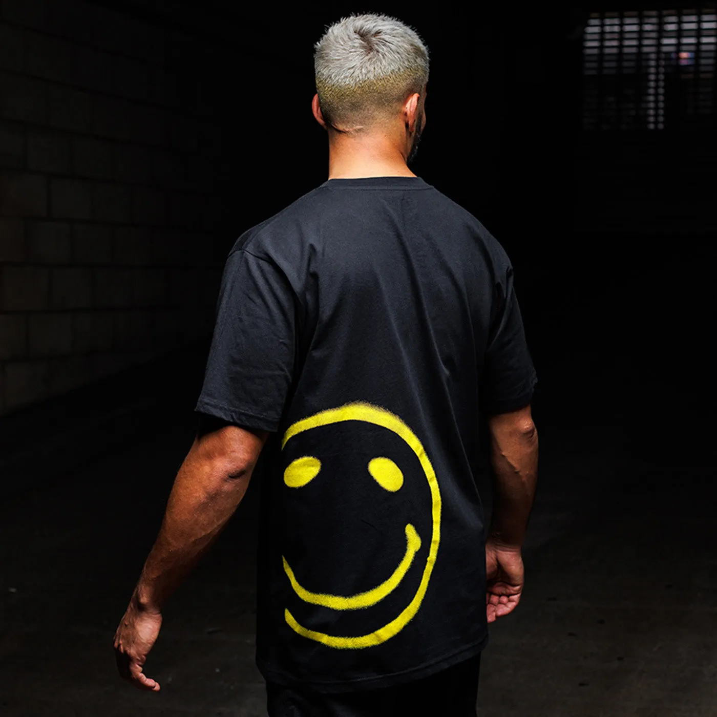 Stencilled Side Smiley Back - Oversized Tshirt - Black