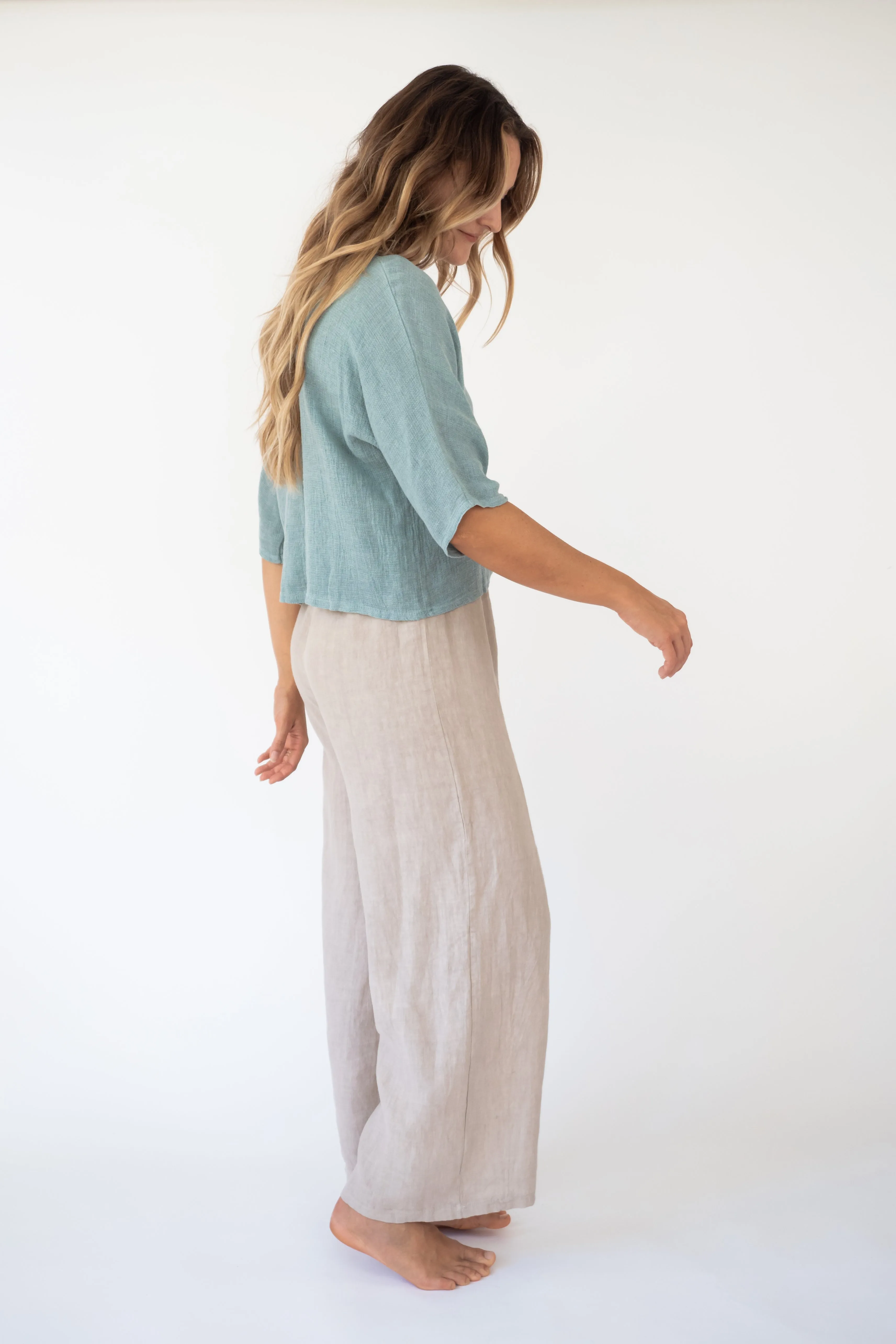 The Moe Linen Crop Top