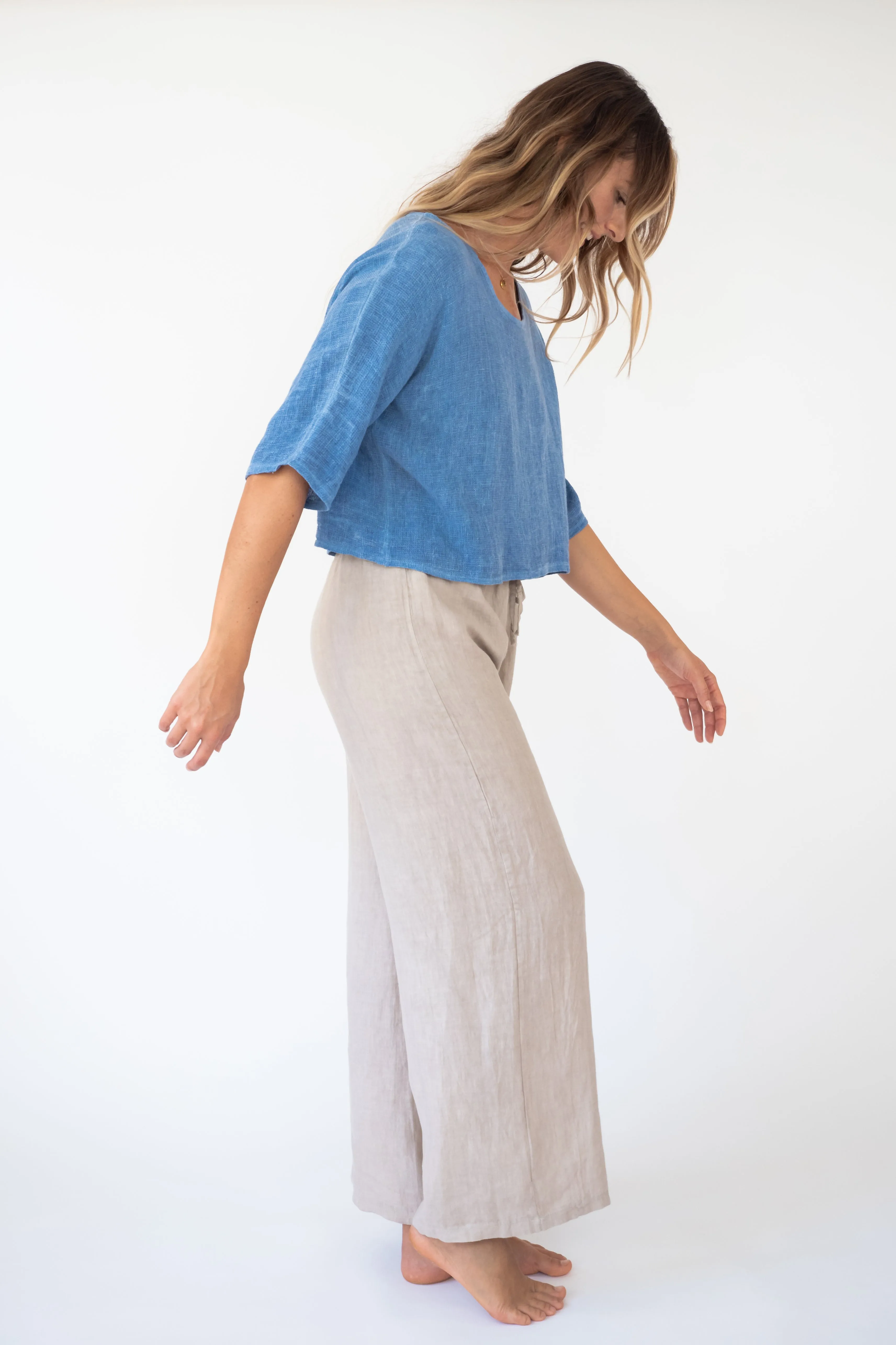 The Moe Linen Crop Top